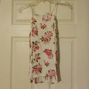 Flowy flower top